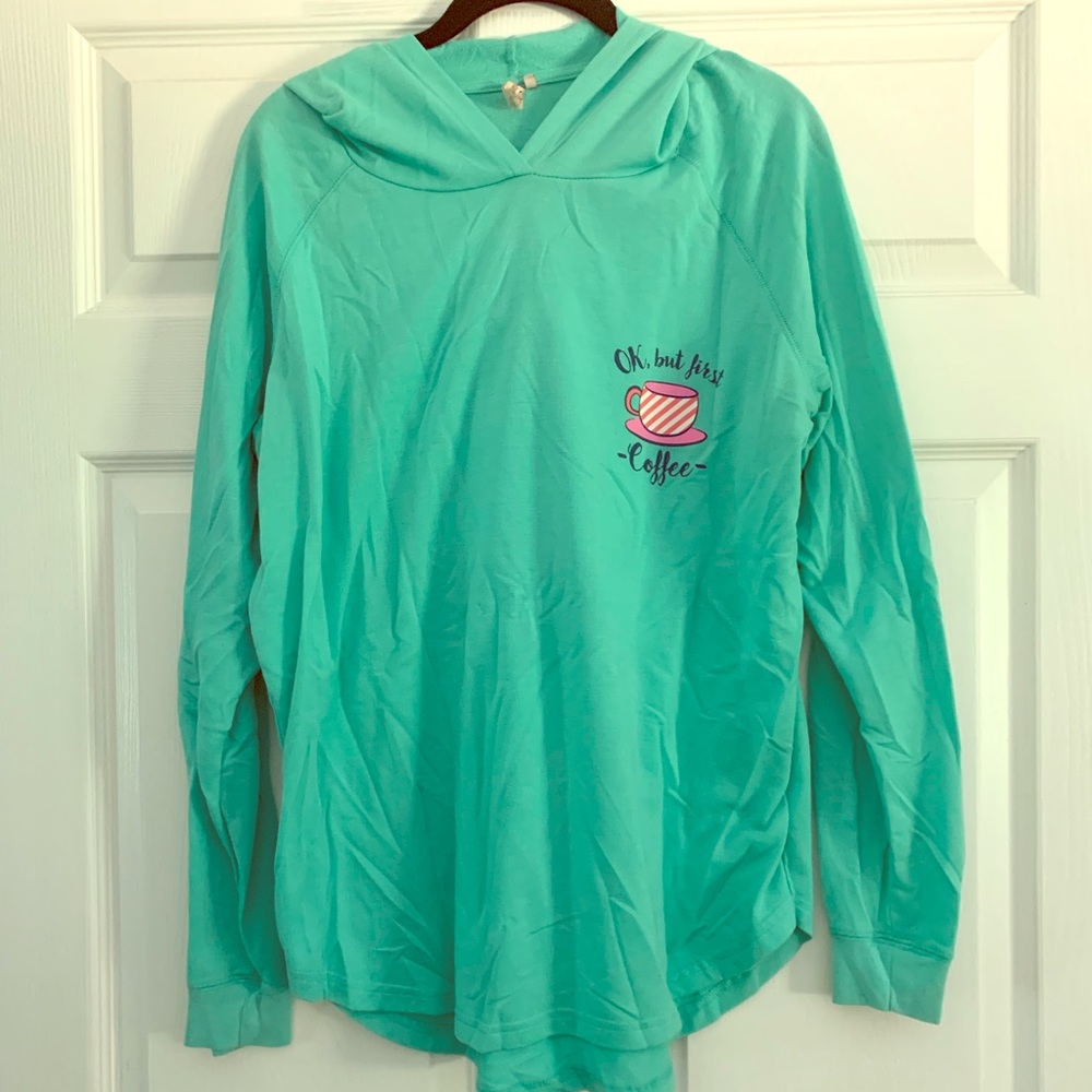 Hooded shirt